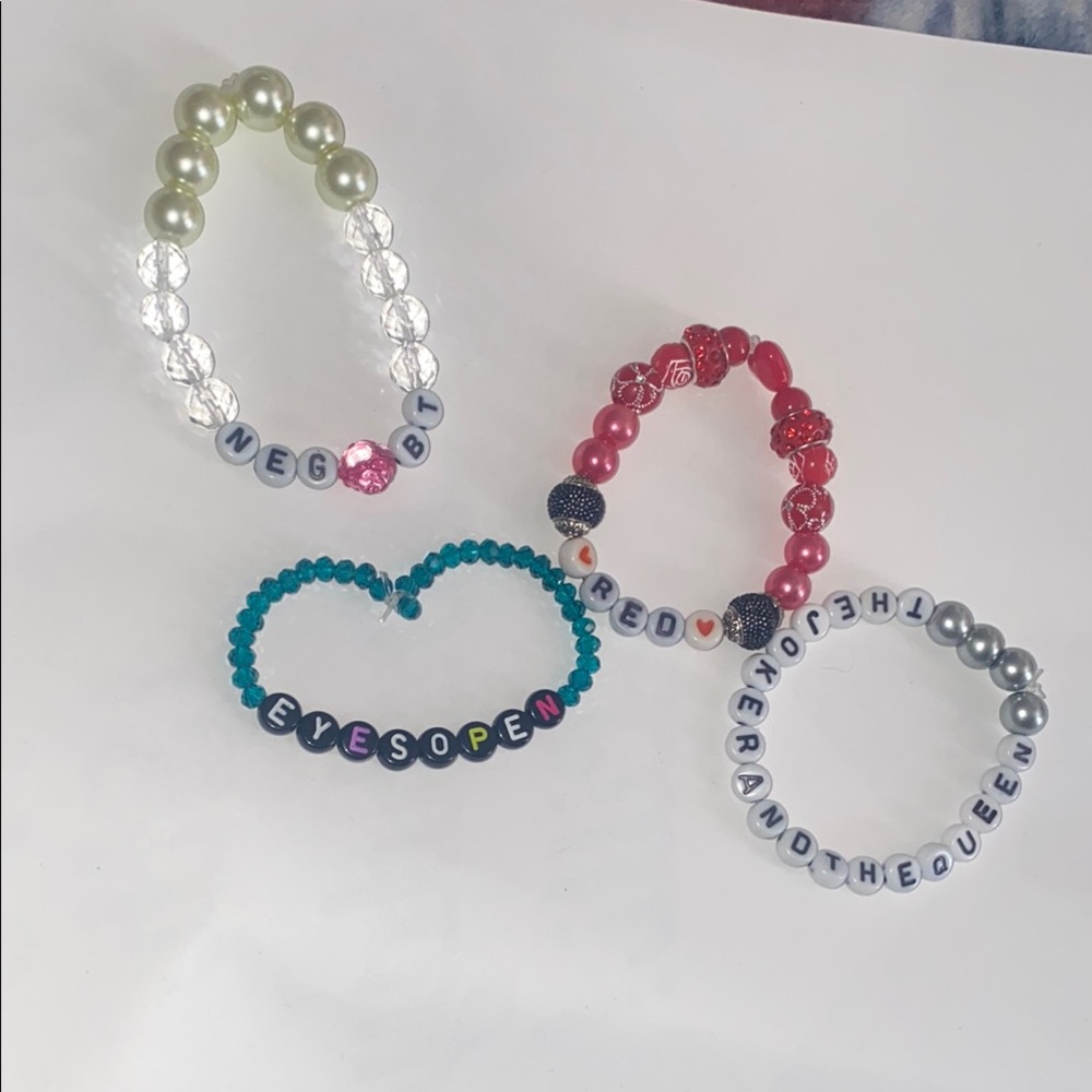 Taylor swift RED (TAYLOR’S VERSION ) handmade Bracelet Set